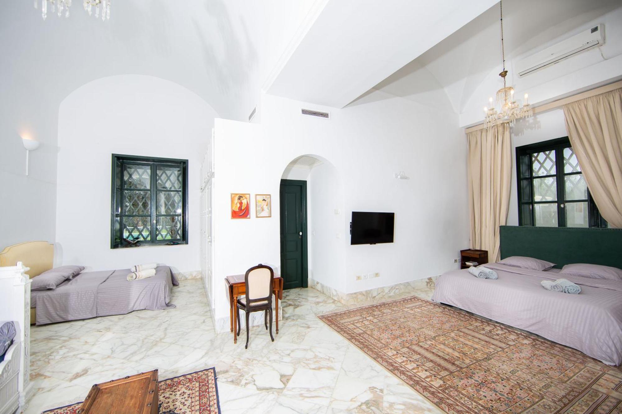 Appartement Prive Dans Une Grande Maison D'Hote Ла Марса Екстериор снимка